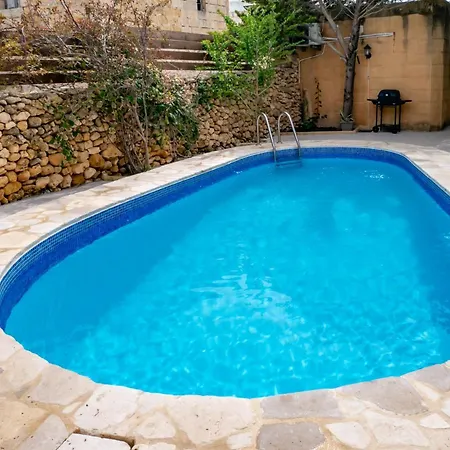 Il Gnejna Case de vacanță *